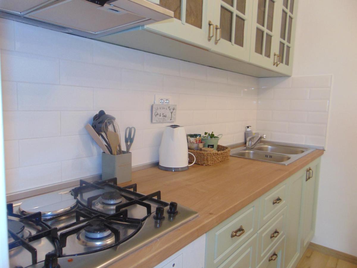 Apartman Karmen Vodice Esterno foto