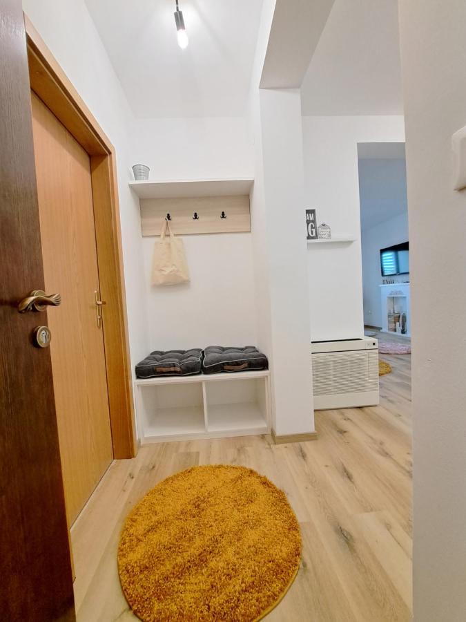 Apartman Karmen Vodice Esterno foto