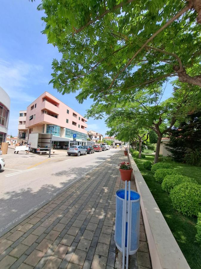 Apartman Karmen Vodice Esterno foto