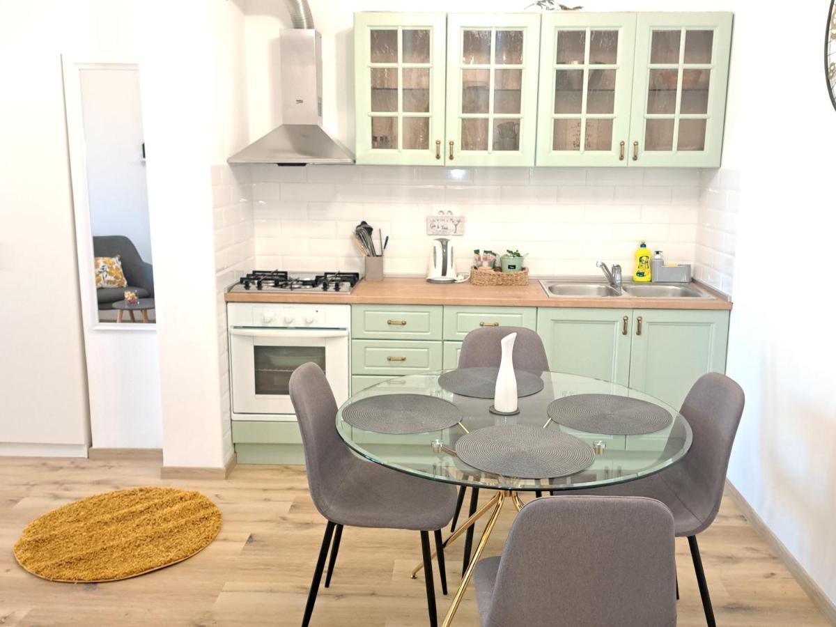 Apartman Karmen Vodice Esterno foto